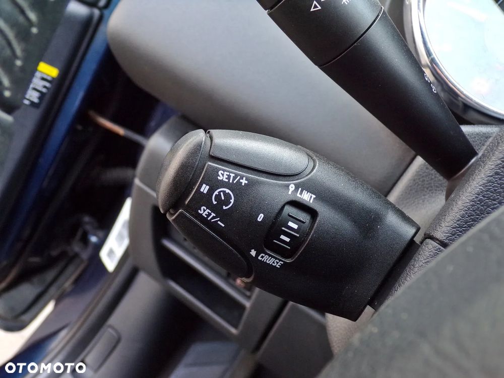 Peugeot 5008 2.0 HDi Premium - 21