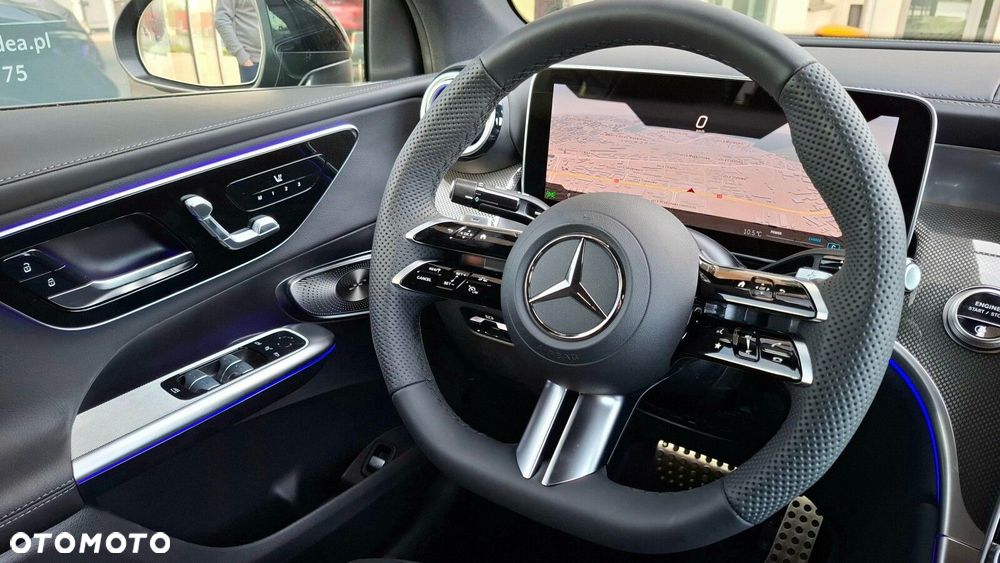 Mercedes-Benz GLC - 15