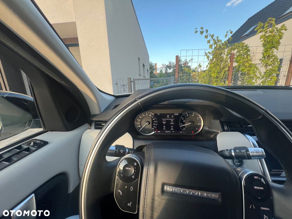 Land Rover Discovery Sport 2.0 P200 mHEV S - 12