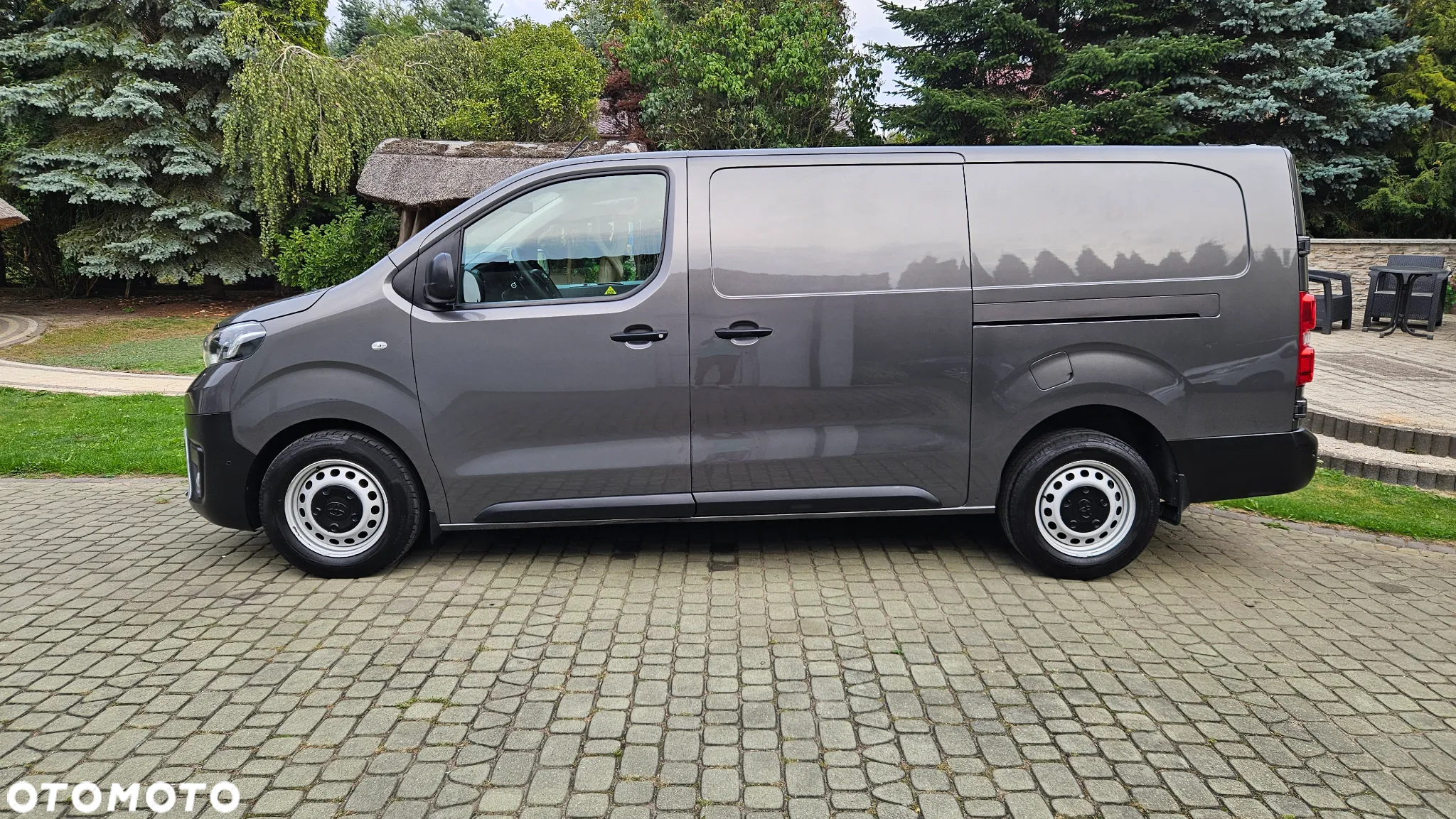 Toyota Proace 2,0D - 12