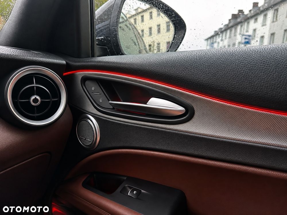 Alfa Romeo Stelvio 2.0 Turbo B-Tech Edition Q4 - 9