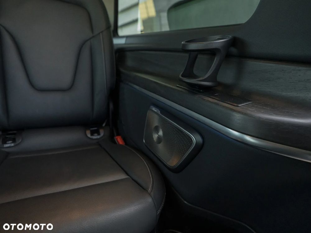 Mercedes-Benz Klasa V 250 d 4-Matic 9G-Tronic Exclusive (d³ugi) - 24