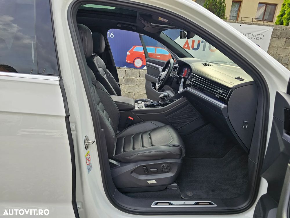 Volkswagen Touareg 3.0 V6 TDI SCR 4Motion Automatik R-Line - 30