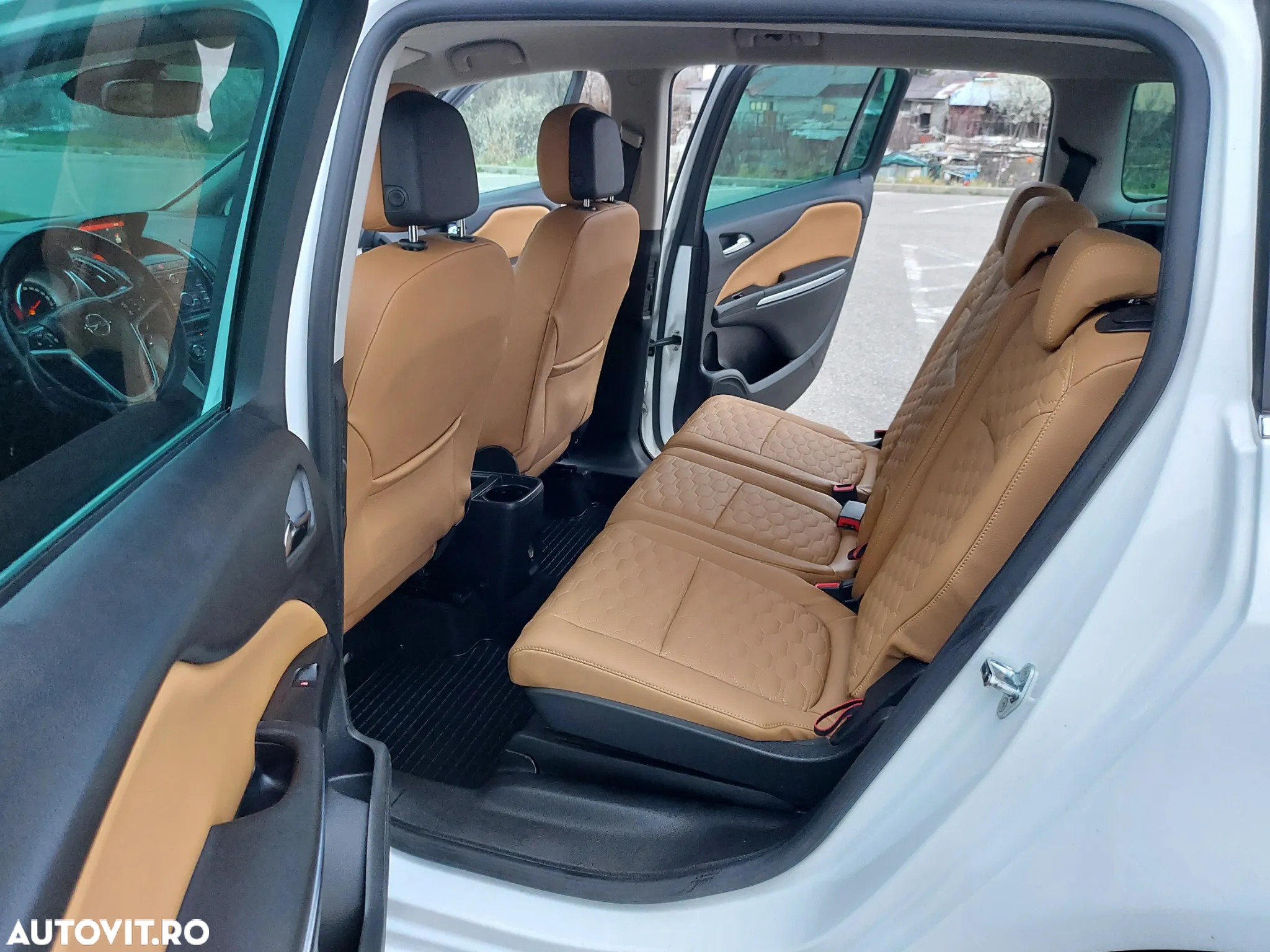 Opel Zafira - 22