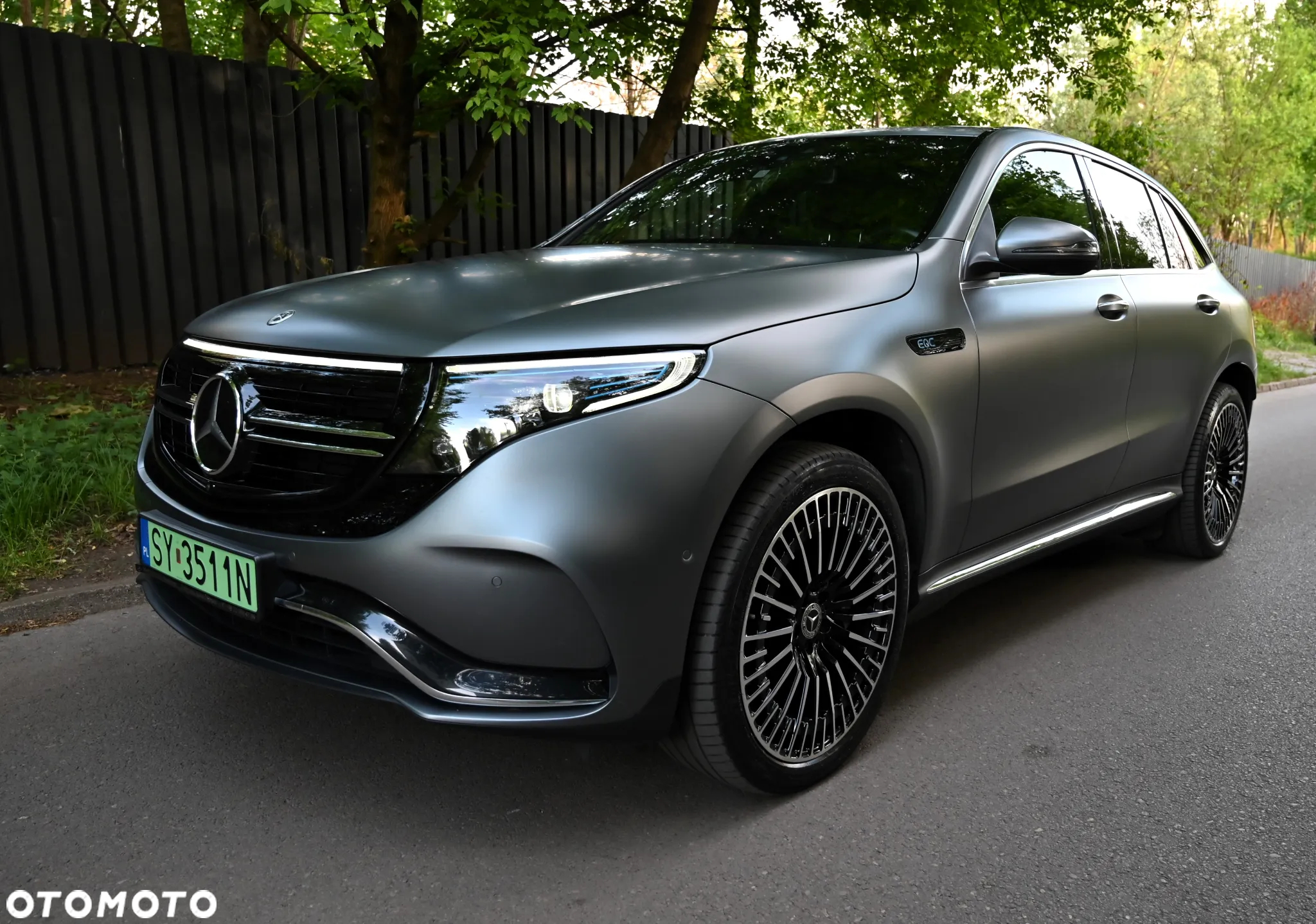 Mercedes-Benz EQC - 6