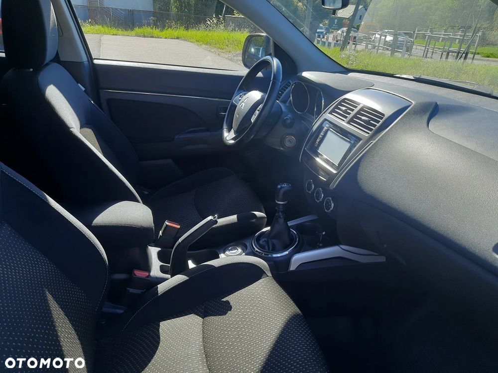 Mitsubishi ASX - 18