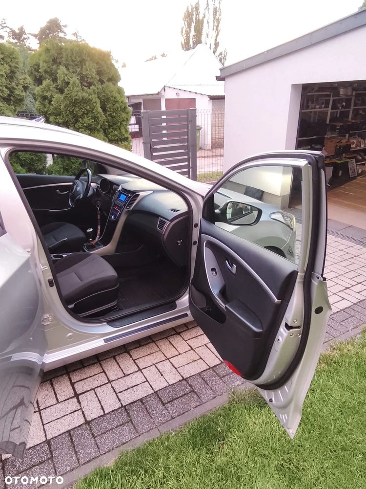 Hyundai i30 - 22