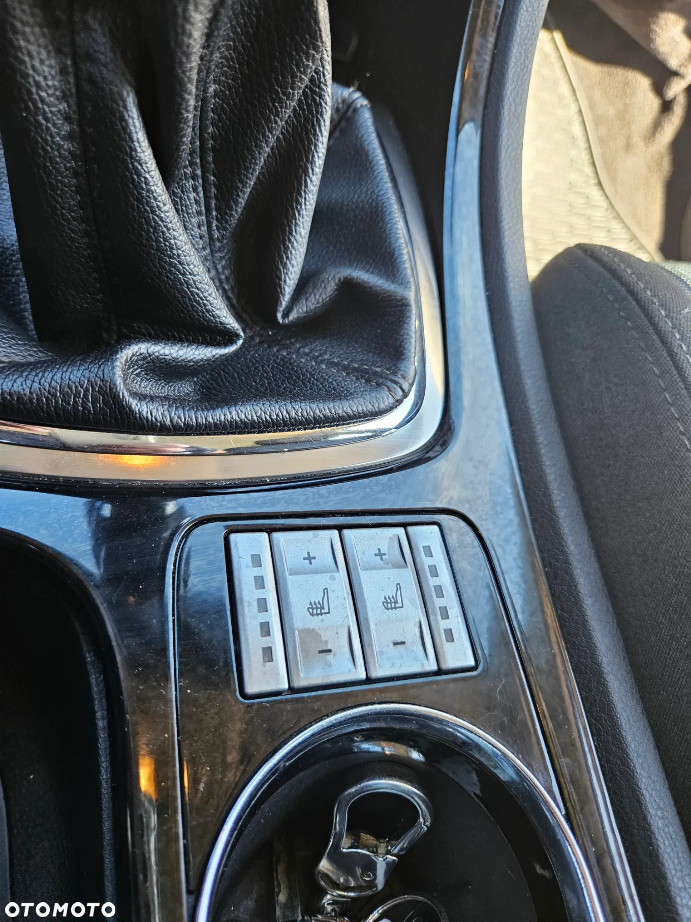 Ford Mondeo 2.0 Gold X - 28