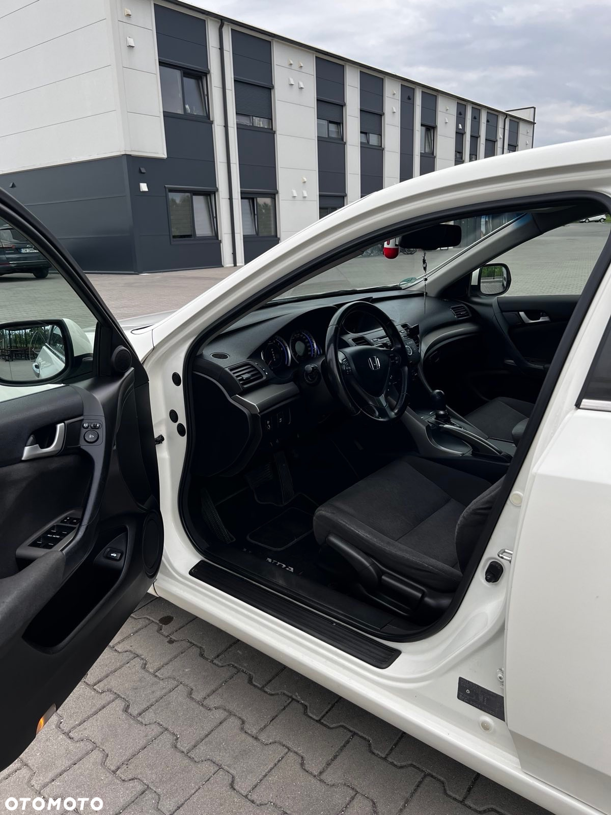 Honda Accord 2.0 Elegance - 7
