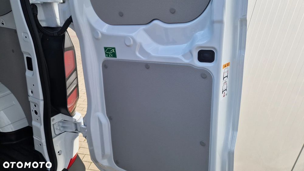 Ford TRANSIT CUSTOM VAN V710 L1H1 FWD - 10
