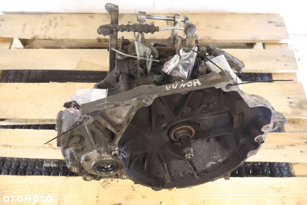 SKRZYNIA BIEGÓW 6 BIEGOWA HONDA FR-V 2.0 - 5