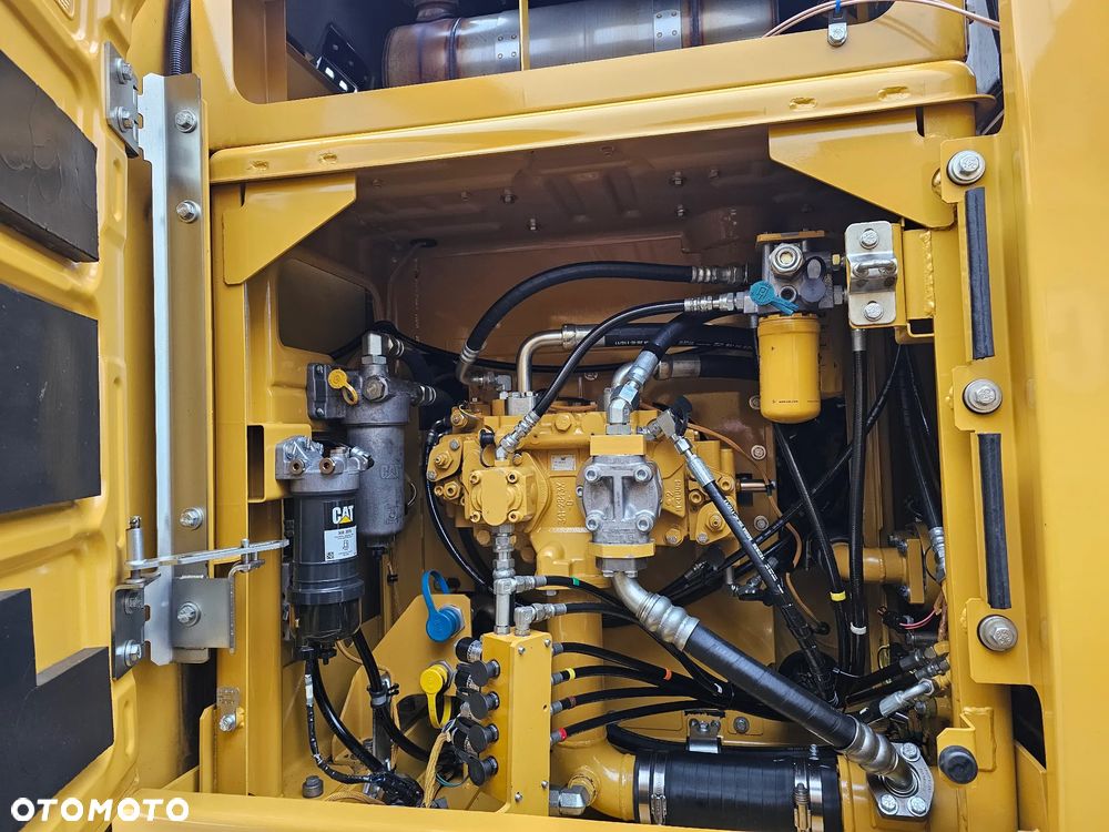 Caterpillar 323 EL - 40