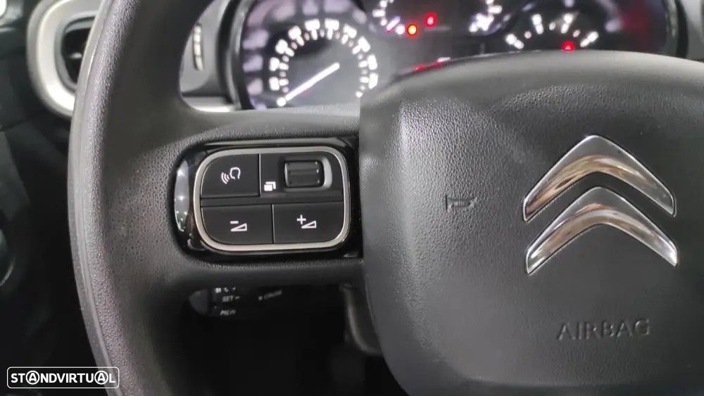 Citroën C3 1.2 PureTech Shine - 30