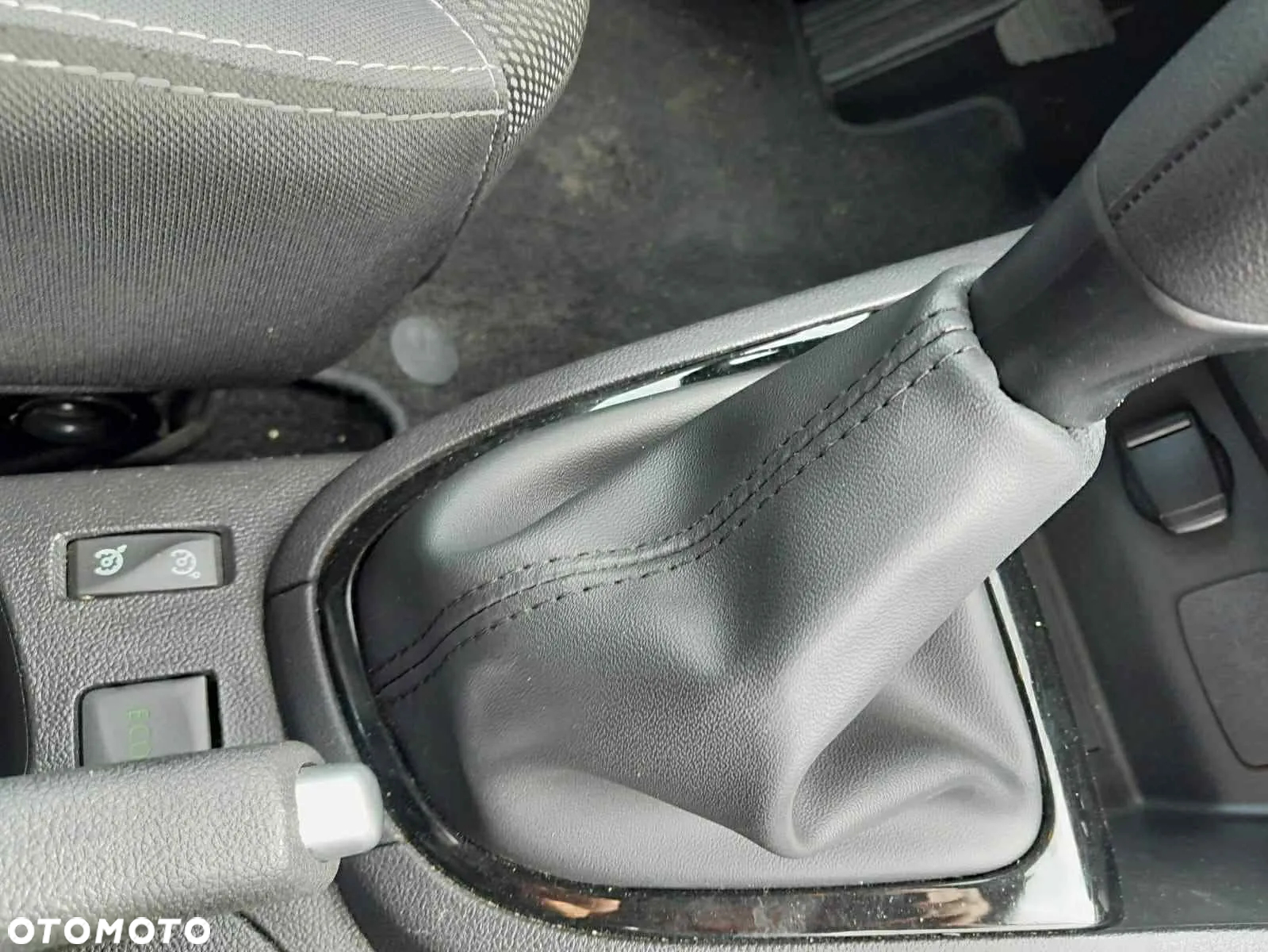 Renault Clio - 14