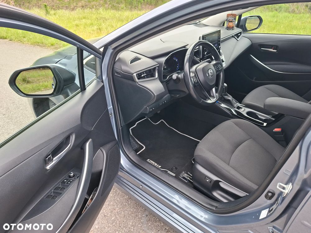 Toyota Corolla 1.8 Hybrid Comfort - 35