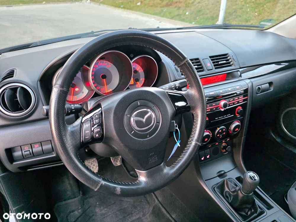 Mazda 3 - 15