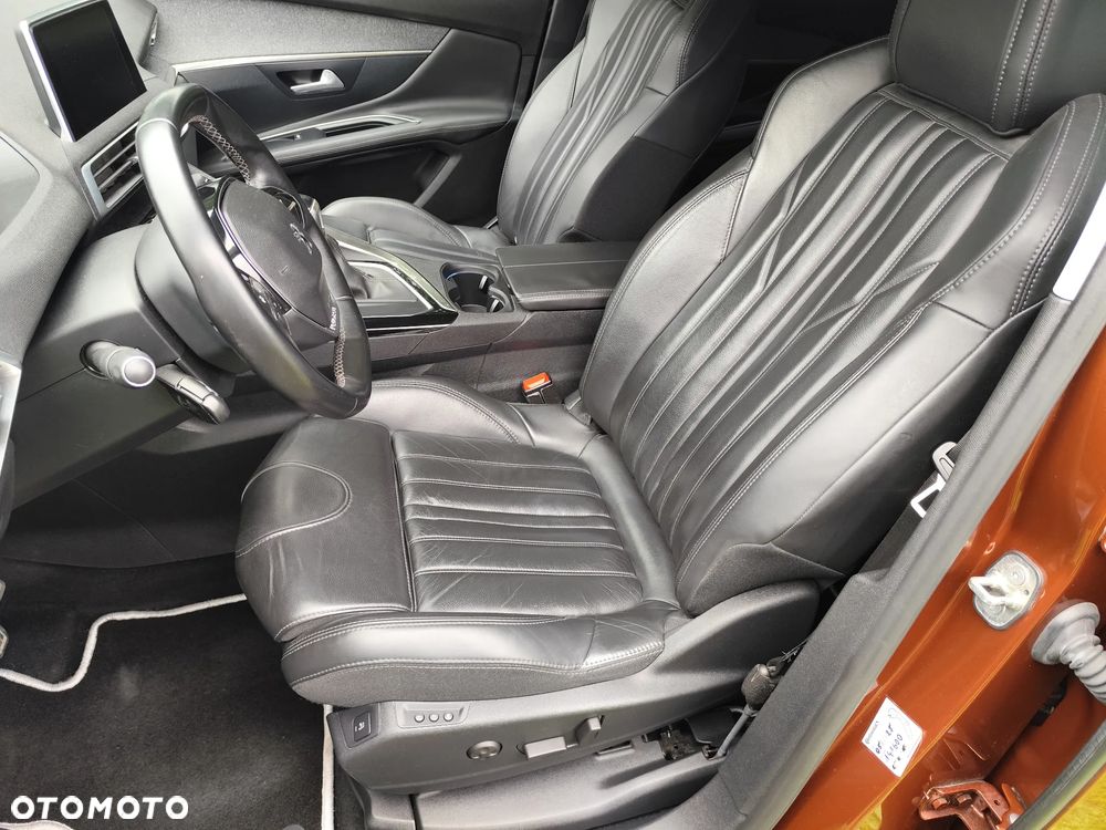 Peugeot 3008 - 10