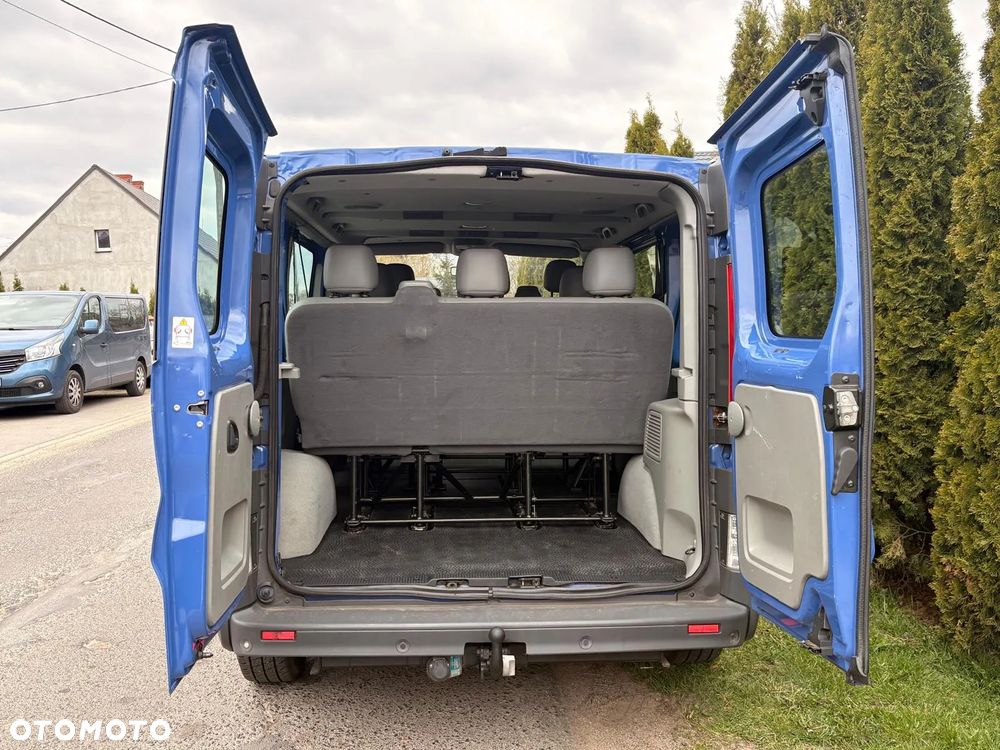 Opel Vivaro - 12