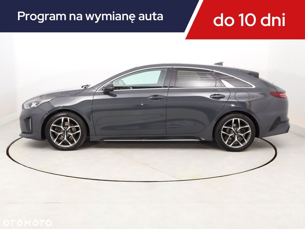 Kia ProCeed - 4