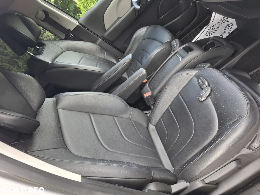 Citroën C4 Picasso 1.6 e-HDi Exclusive ETG6 - 24