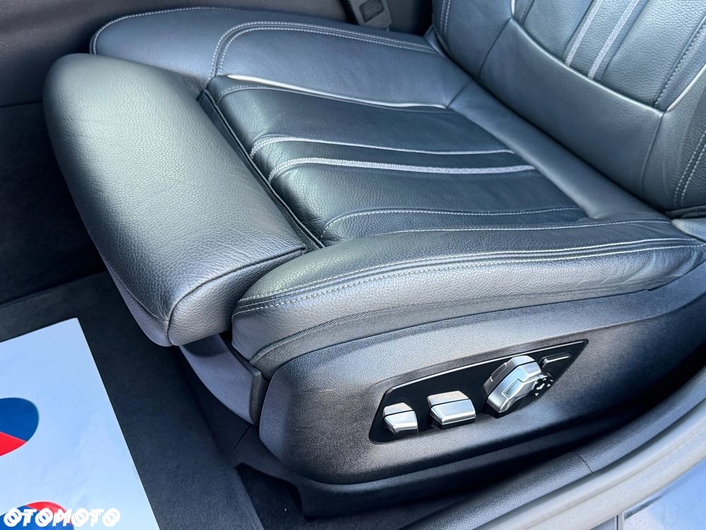 BMW Seria 5 - 16