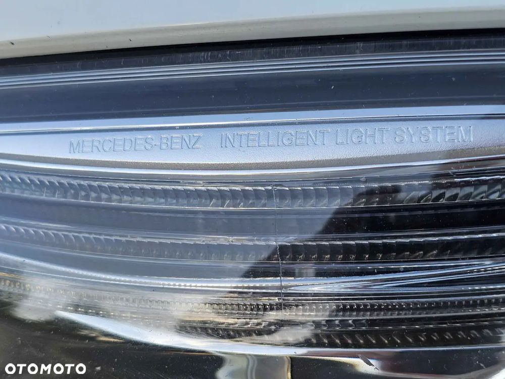 Mercedes-Benz CLA - 11