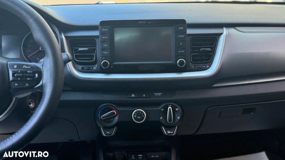 Kia Stonic 1.0 T-GDI HP 7DCT Urban - 13
