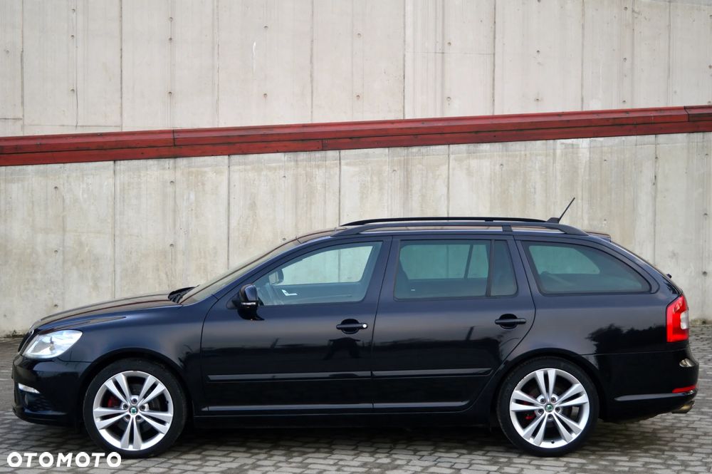 Skoda Octavia 2.0 TSI RS - 7