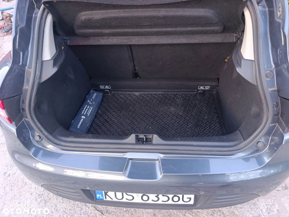 Renault Clio 1.2 16V Limited Plus - 17