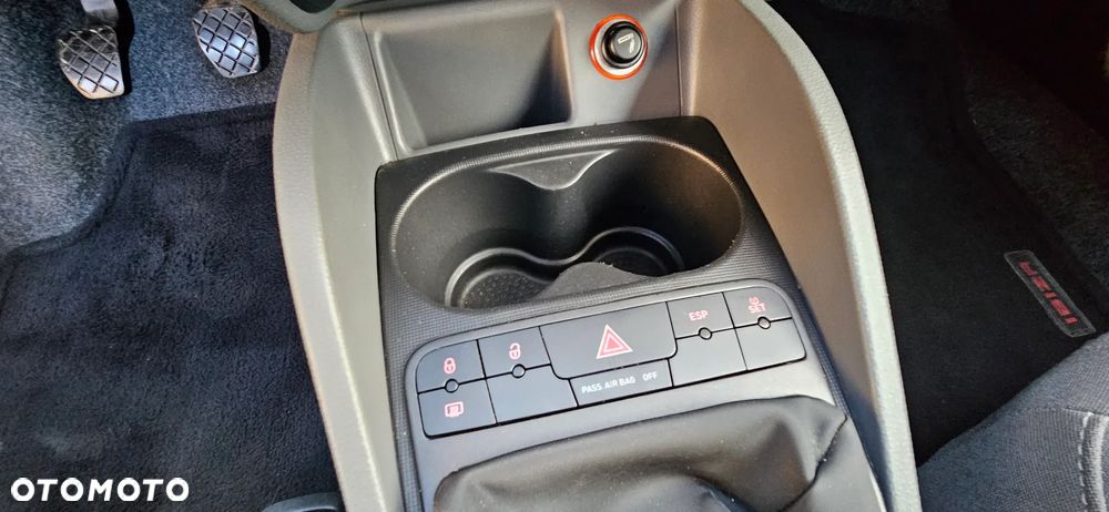 Seat Ibiza SC 1.2 TSI Style - 11