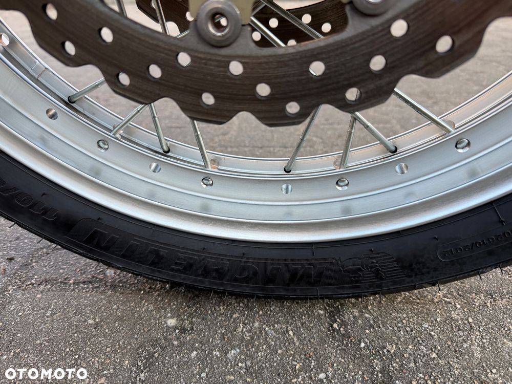 Yamaha Super Tenere - 7