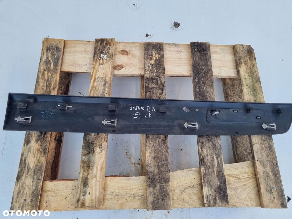 Renault Scenic II lift Conquest LEWA LISTWA DRZWI lewy przód 8200631592 - 2