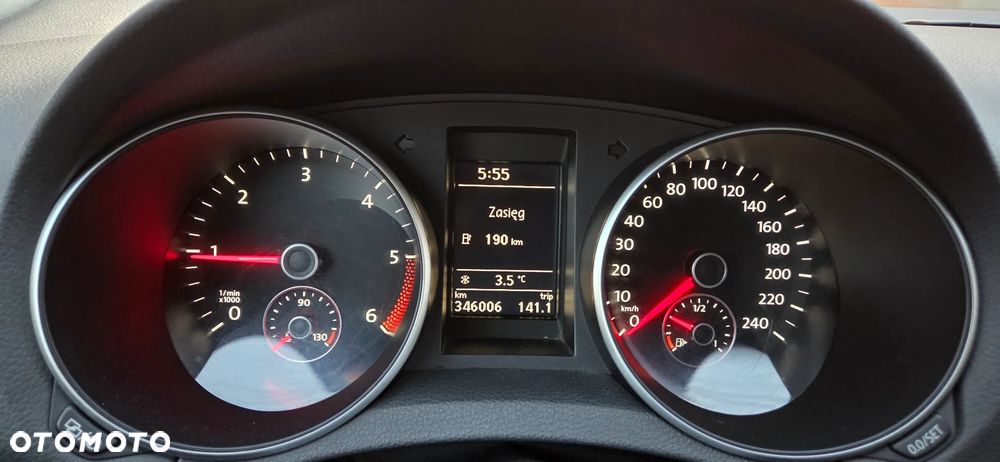 Volkswagen Golf Variant 2.0 TDI Highline - 5