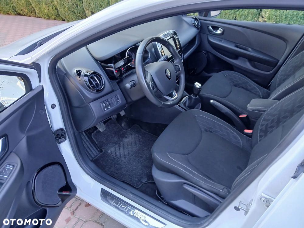 Renault Clio 0.9 TCe Limited - 15