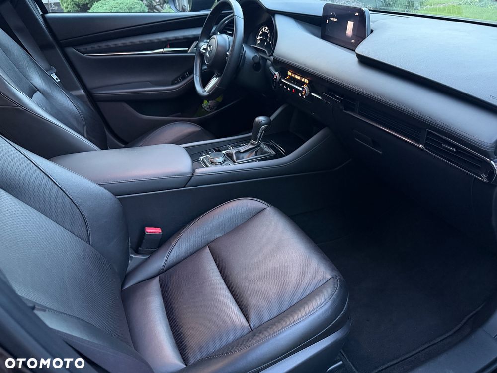 Mazda 3 - 13
