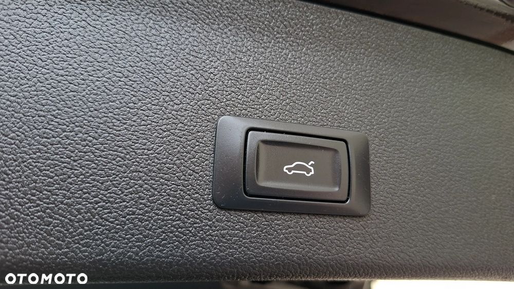 Audi A4 Avant 2.0 TDI S tronic sport - 16