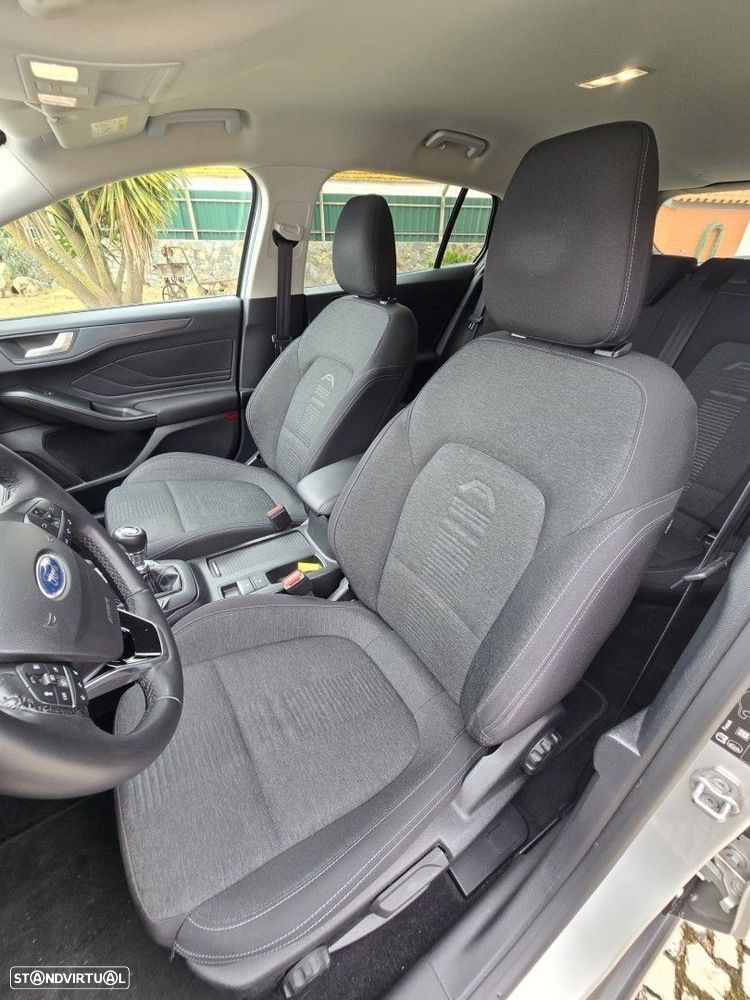 Ford Focus SW 1.5 TDCi EcoBlue Active - 5