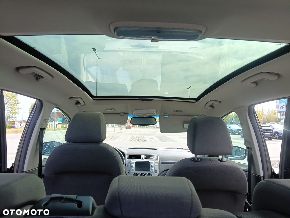 Ford Kuga 2.0 TDCi Titanium - 5