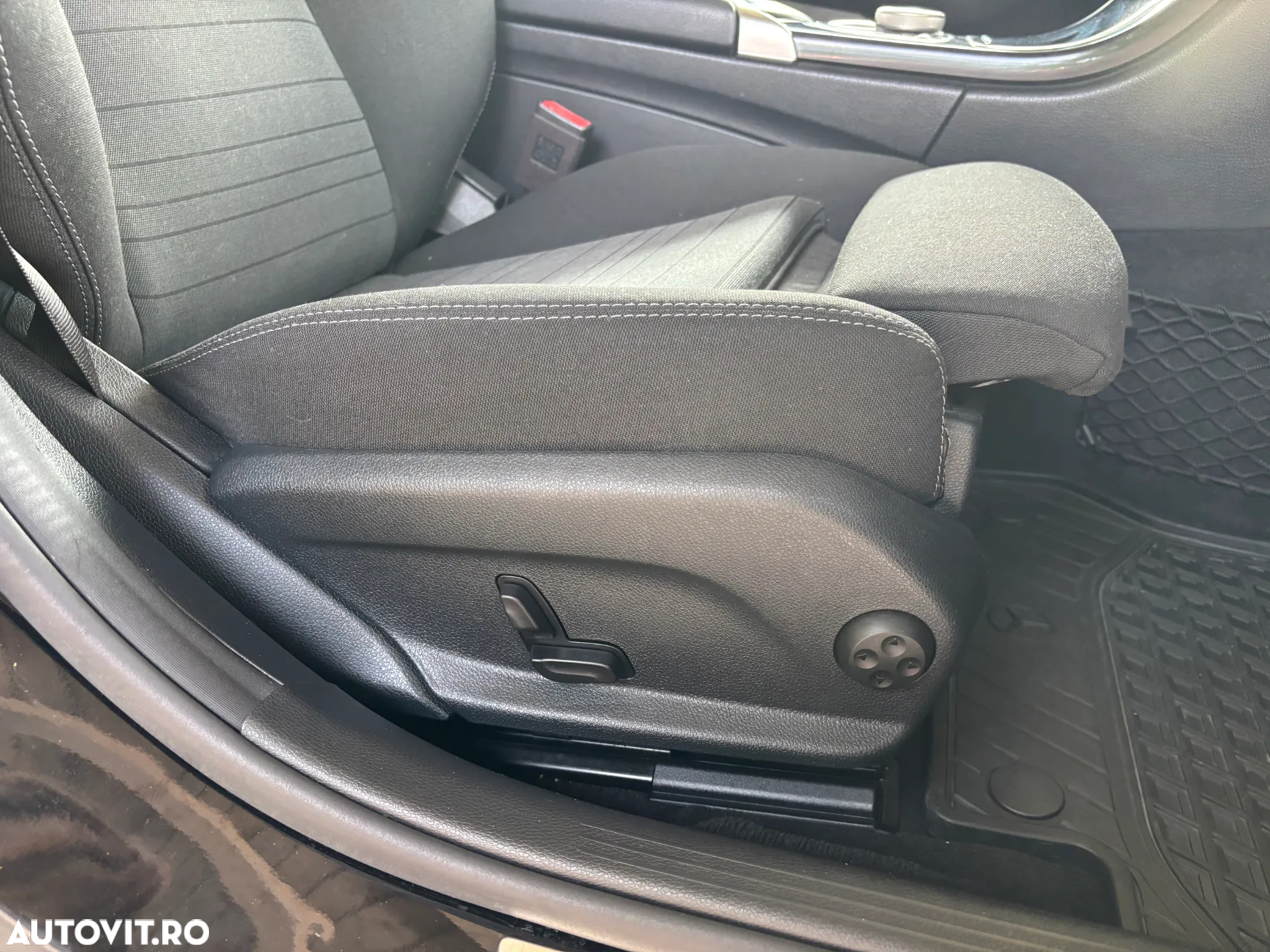 Mercedes-Benz C 180 T-Modell Aut. - 34