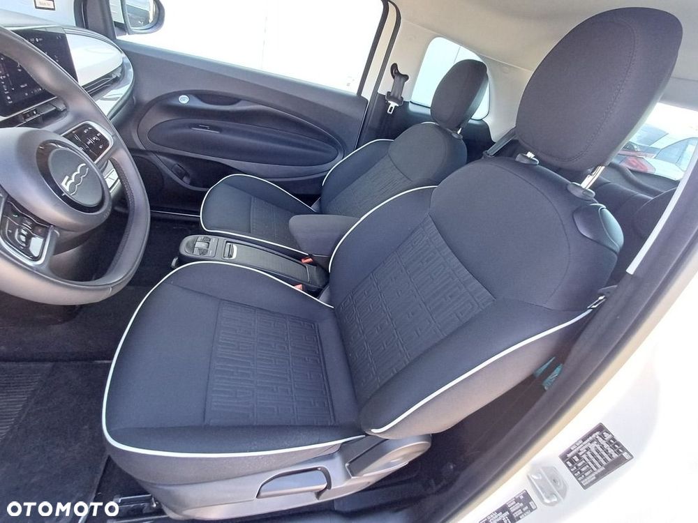 Fiat 500e - 13