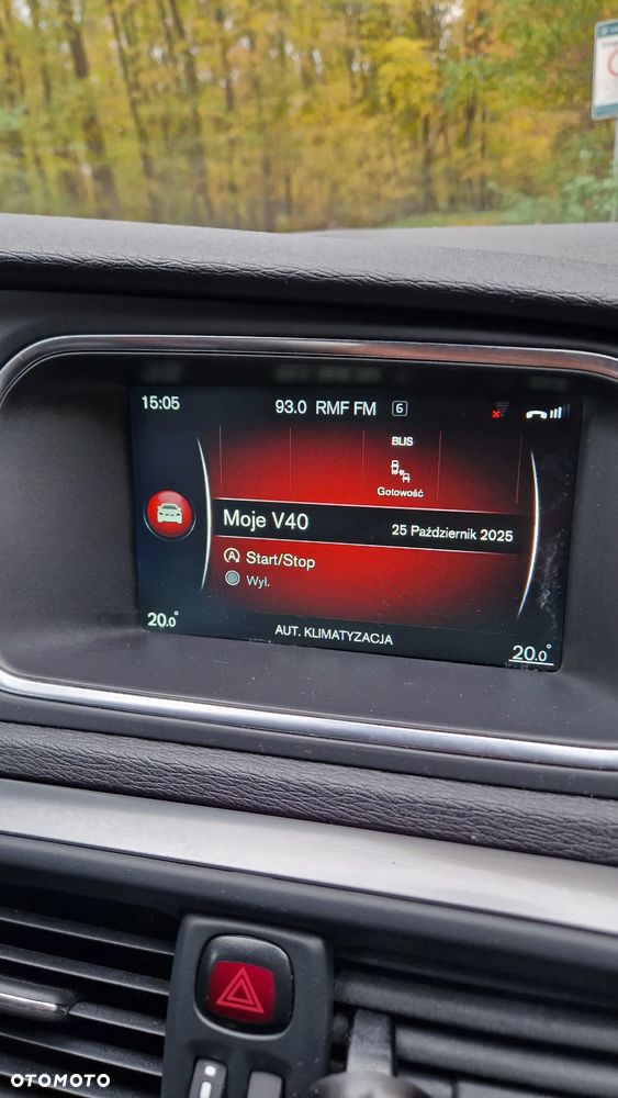 Volvo V40 D4 Drive-E Momentum - 20