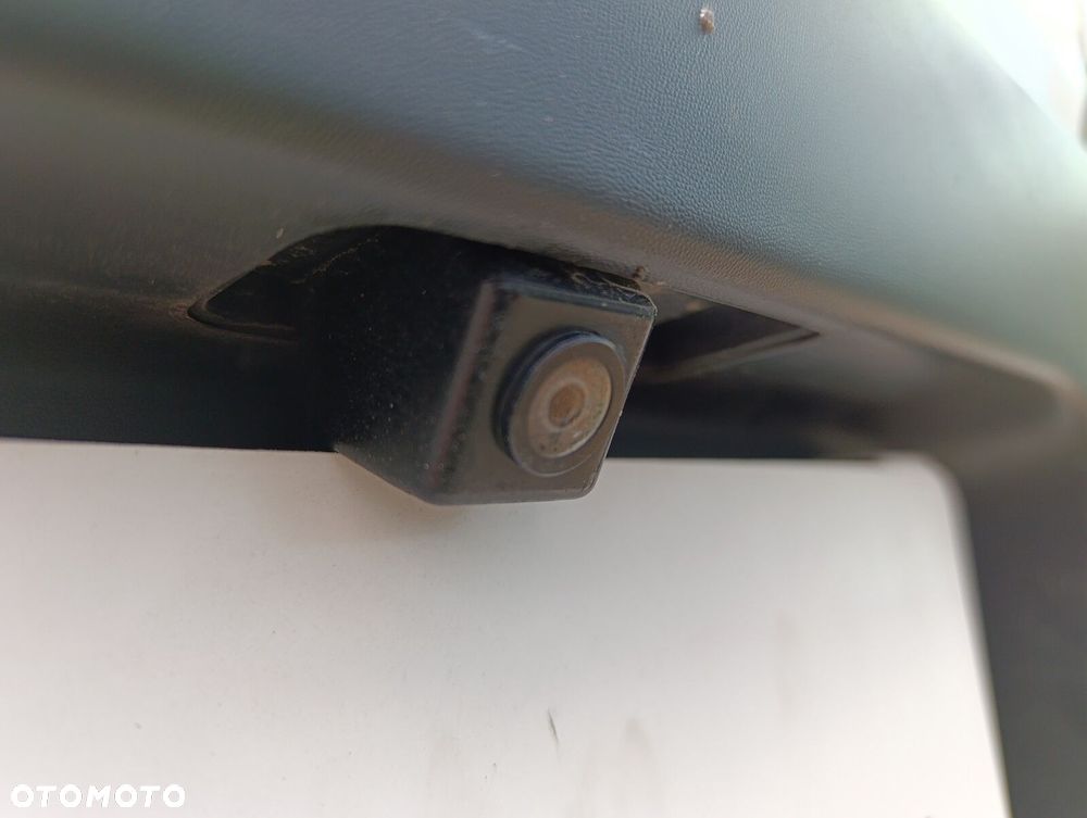 Ford transit trend - 18