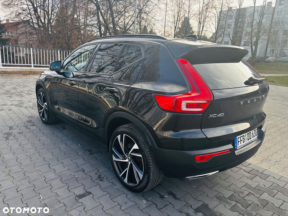 Volvo XC 40 D4 AWD Geartronic R-Design - 14