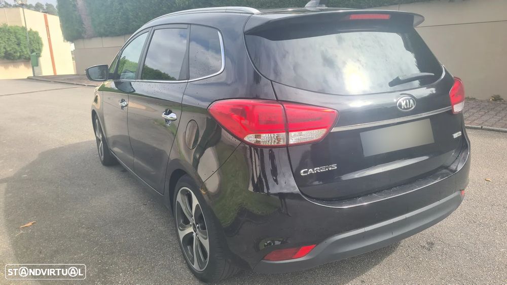 Kia Carens 1.7 CRDi ISG TX 7DCT - 3