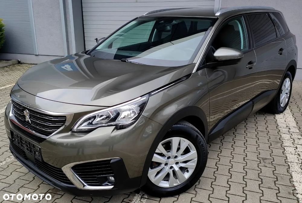 Peugeot 5008 - 1