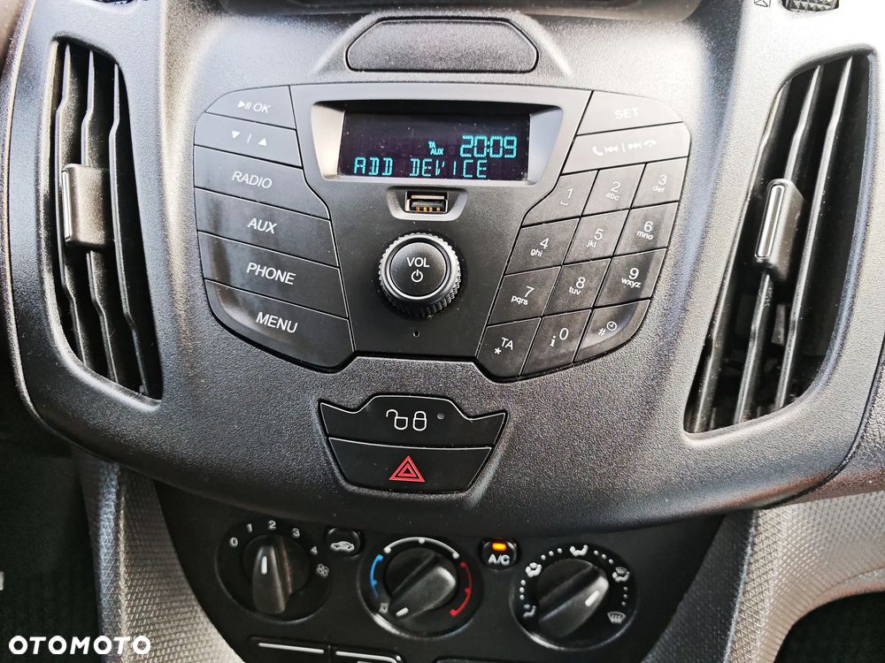 Ford Transit Connect - 26