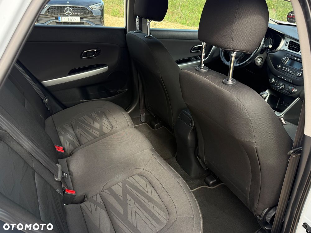 Kia Ceed 1.4 CVVT - 21