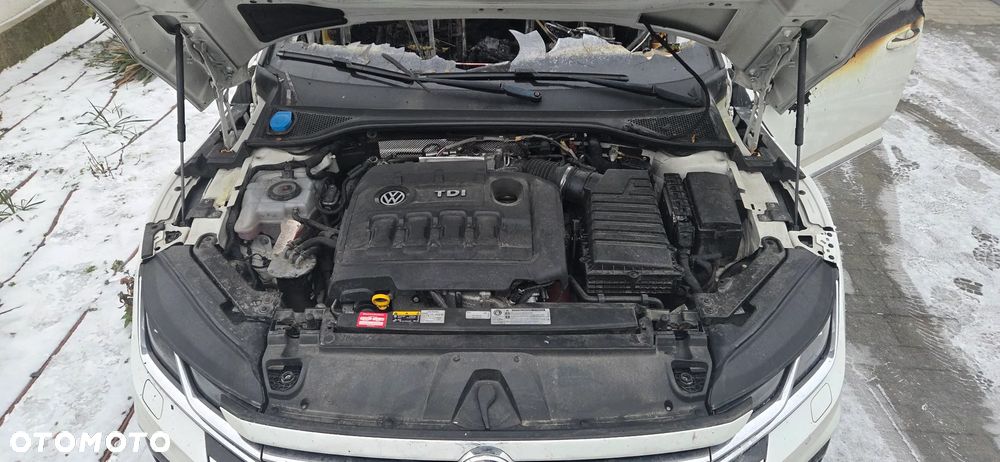 Volkswagen Arteon 2.0 TDI Bi-Turbo SCR 4Mot R-Line DSG - 8