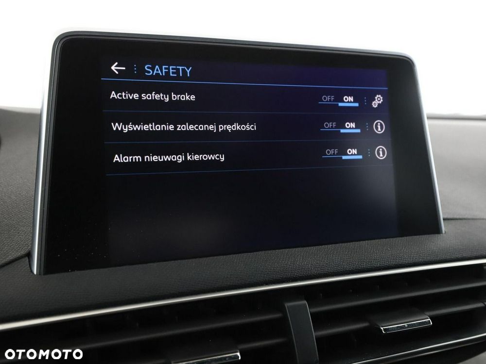 Peugeot 3008 2.0 BlueHDi GT S&S EAT6 - 26
