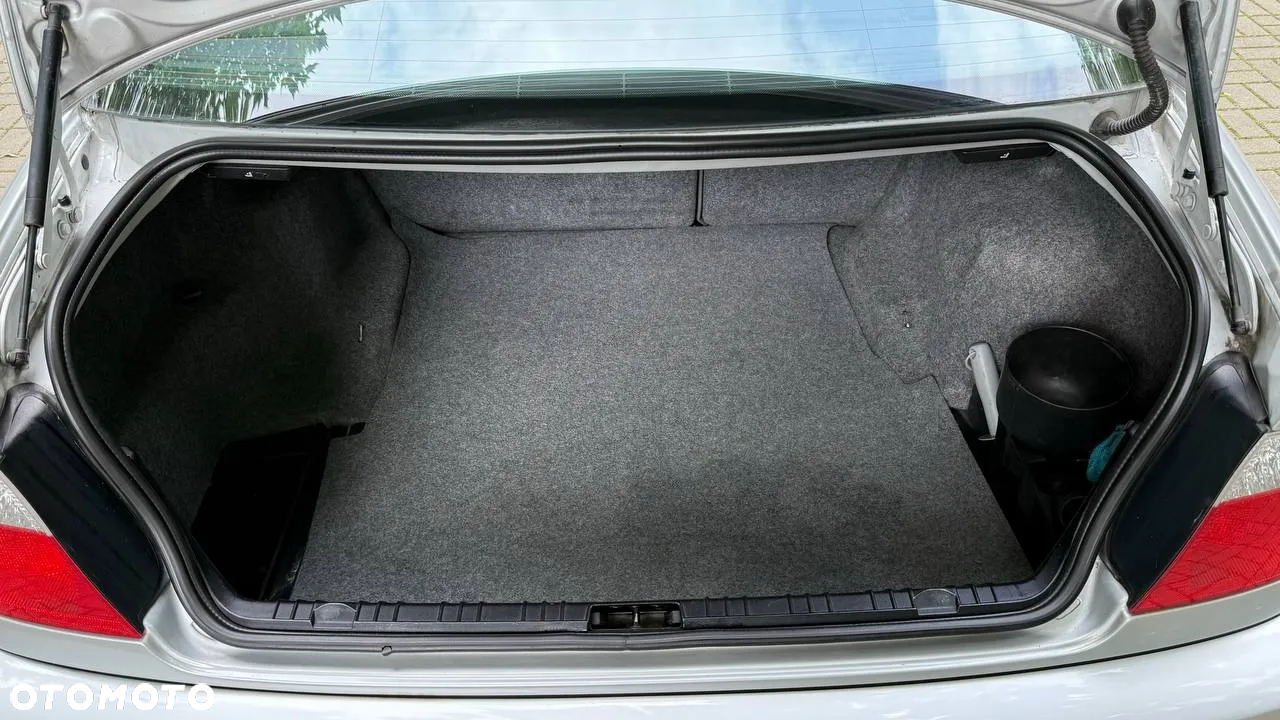 BMW Seria 3 - 14